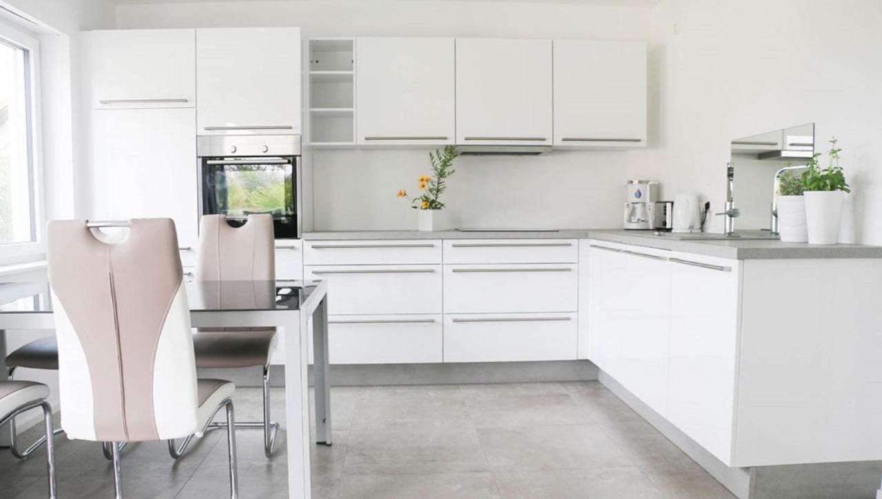 Ferienwohnung Happynes Бад-Нойштадт-ан-дер-Зале Экстерьер фото